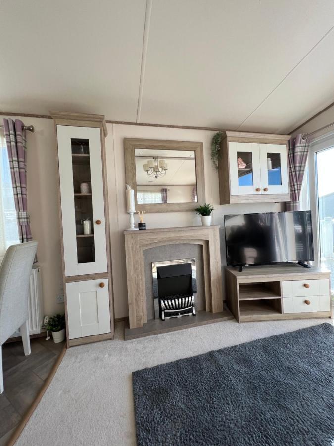 Anchors Rest - Family Caravan - Haven Lytchett Minster Exterior photo